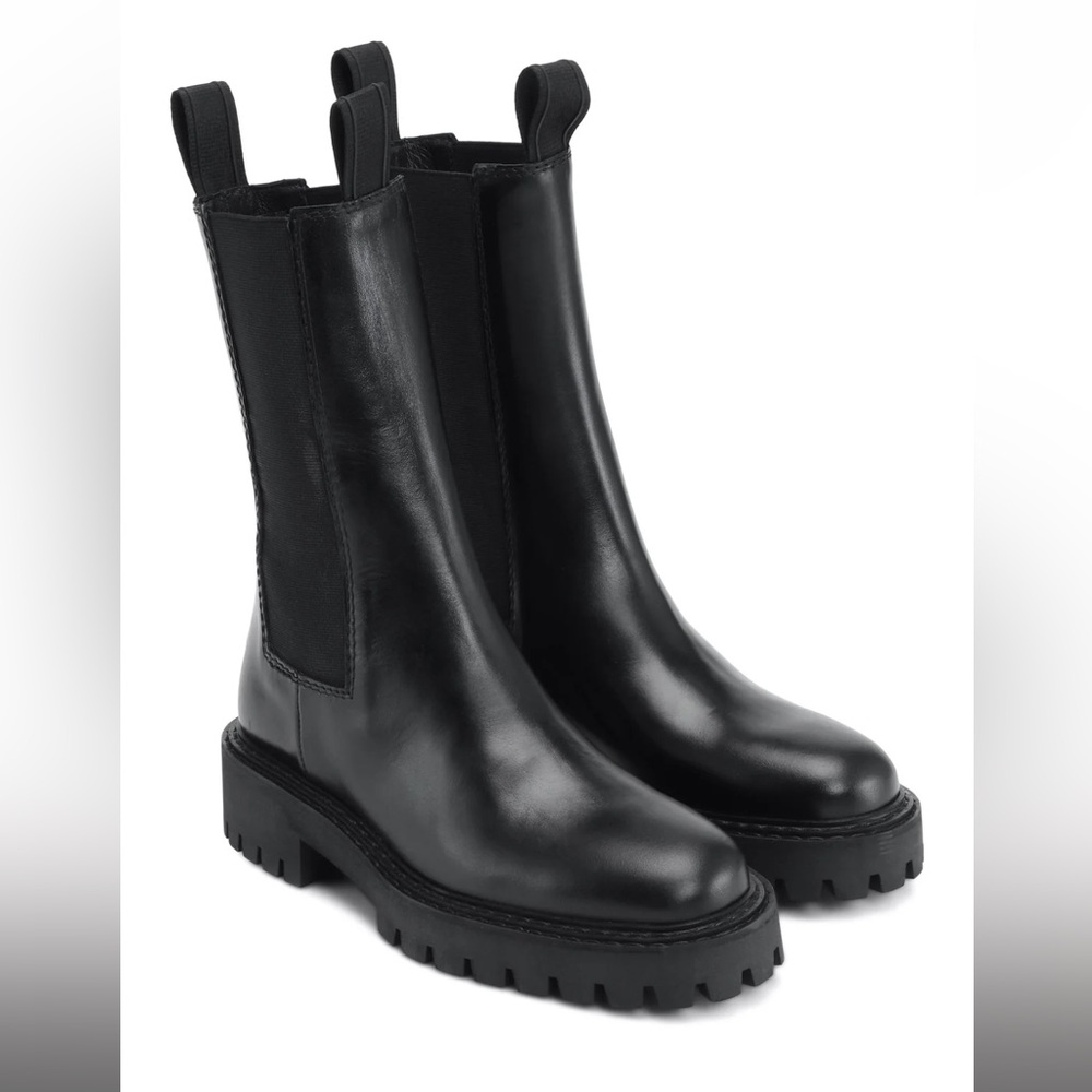 LÄST studio Angie leather Chelsea lug sole boots, size 39
